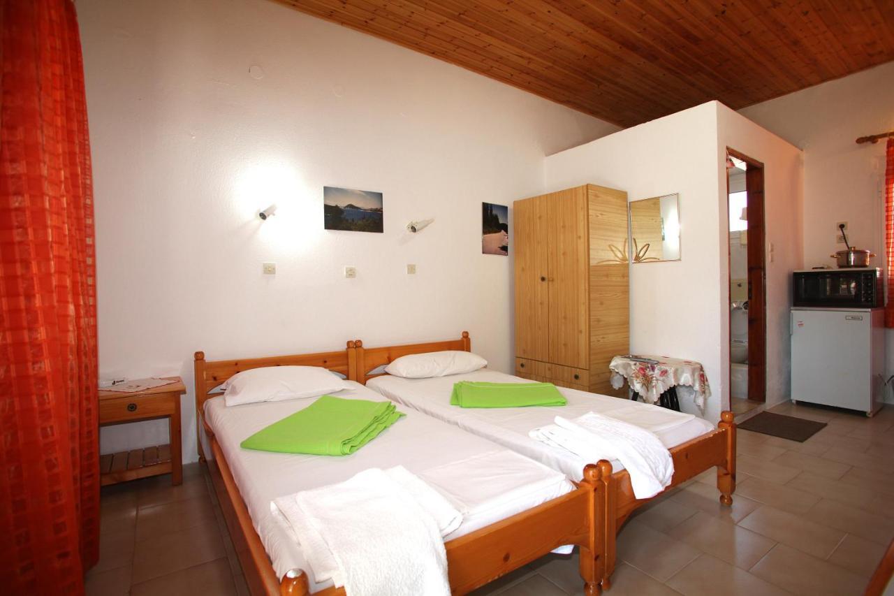 Apartament Karidies Skopelos Zewnętrze zdjęcie