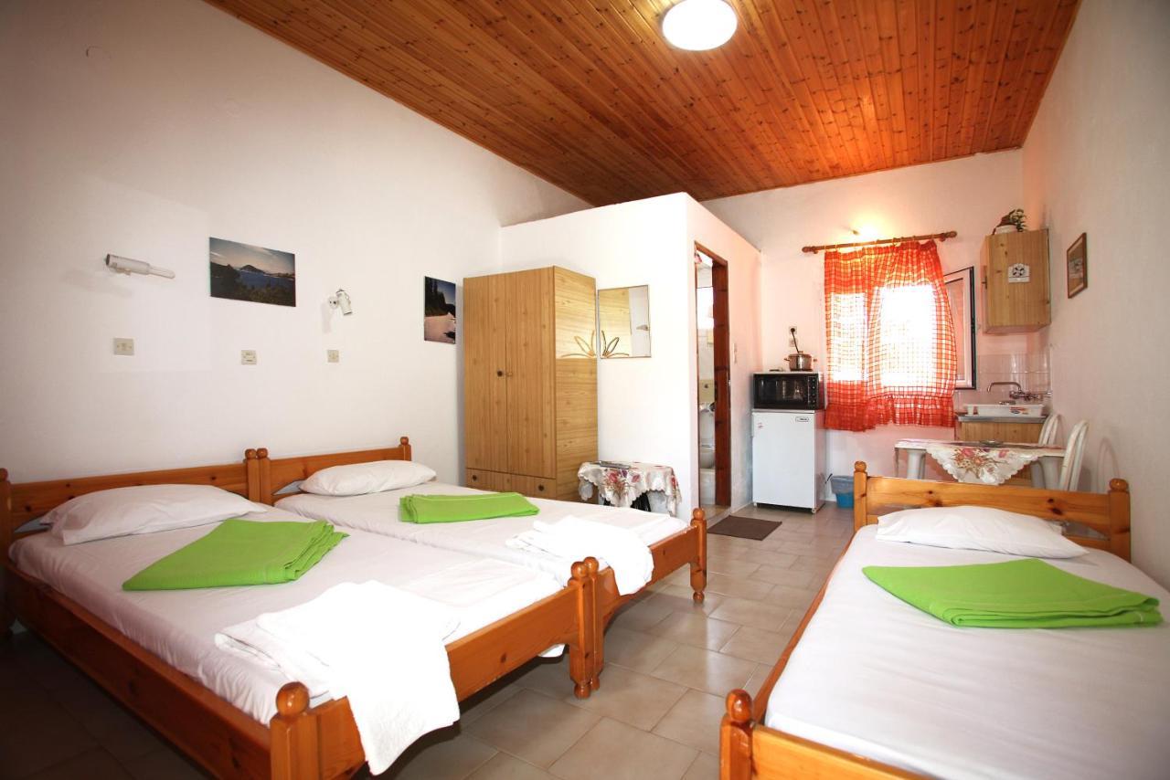 Apartament Karidies Skopelos Zewnętrze zdjęcie