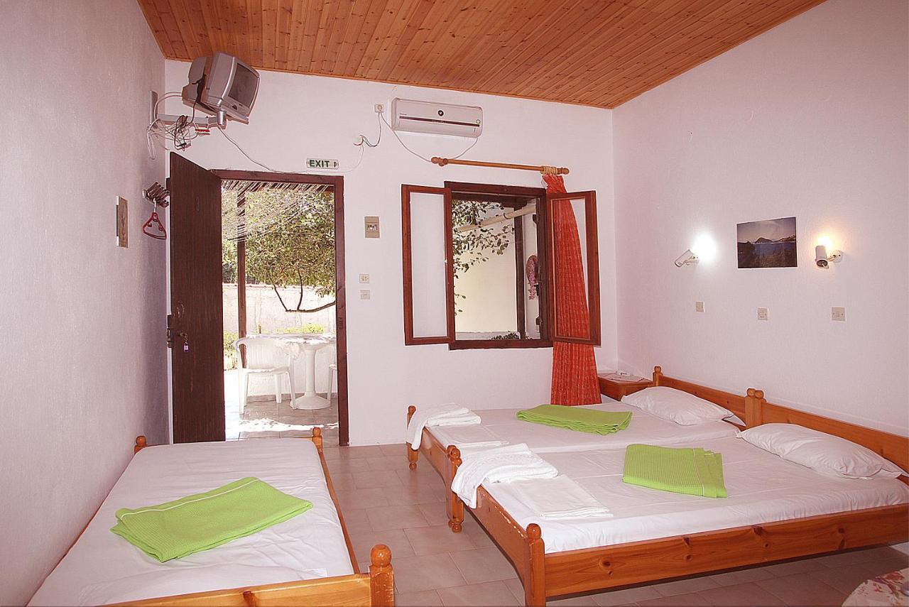 Apartament Karidies Skopelos Zewnętrze zdjęcie